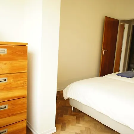 Ferreira Borges Apartment Lisbon