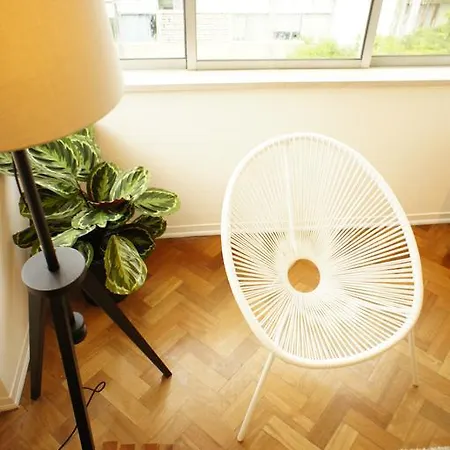 Ferreira Borges Apartment *