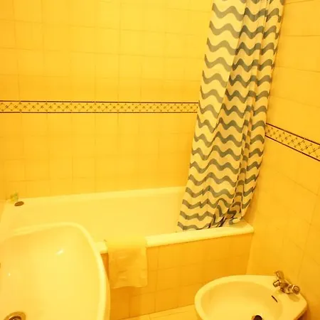 Ferreira Borges Apartment *