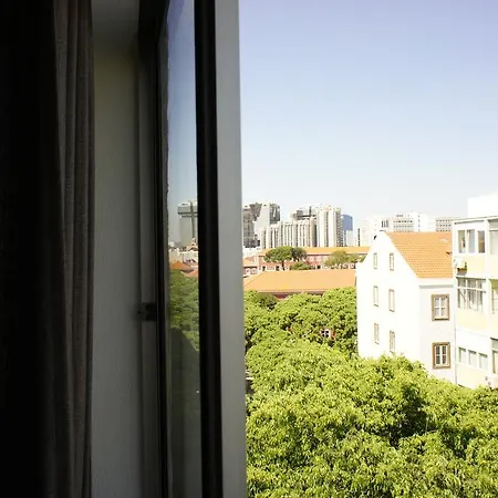 Ferreira Borges Apartment Lisbon